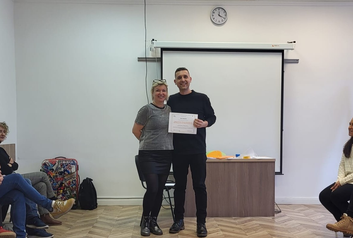 Pročitajte više o članku Happy Schools: Positive Education for Well-Being and Life-Skills Development