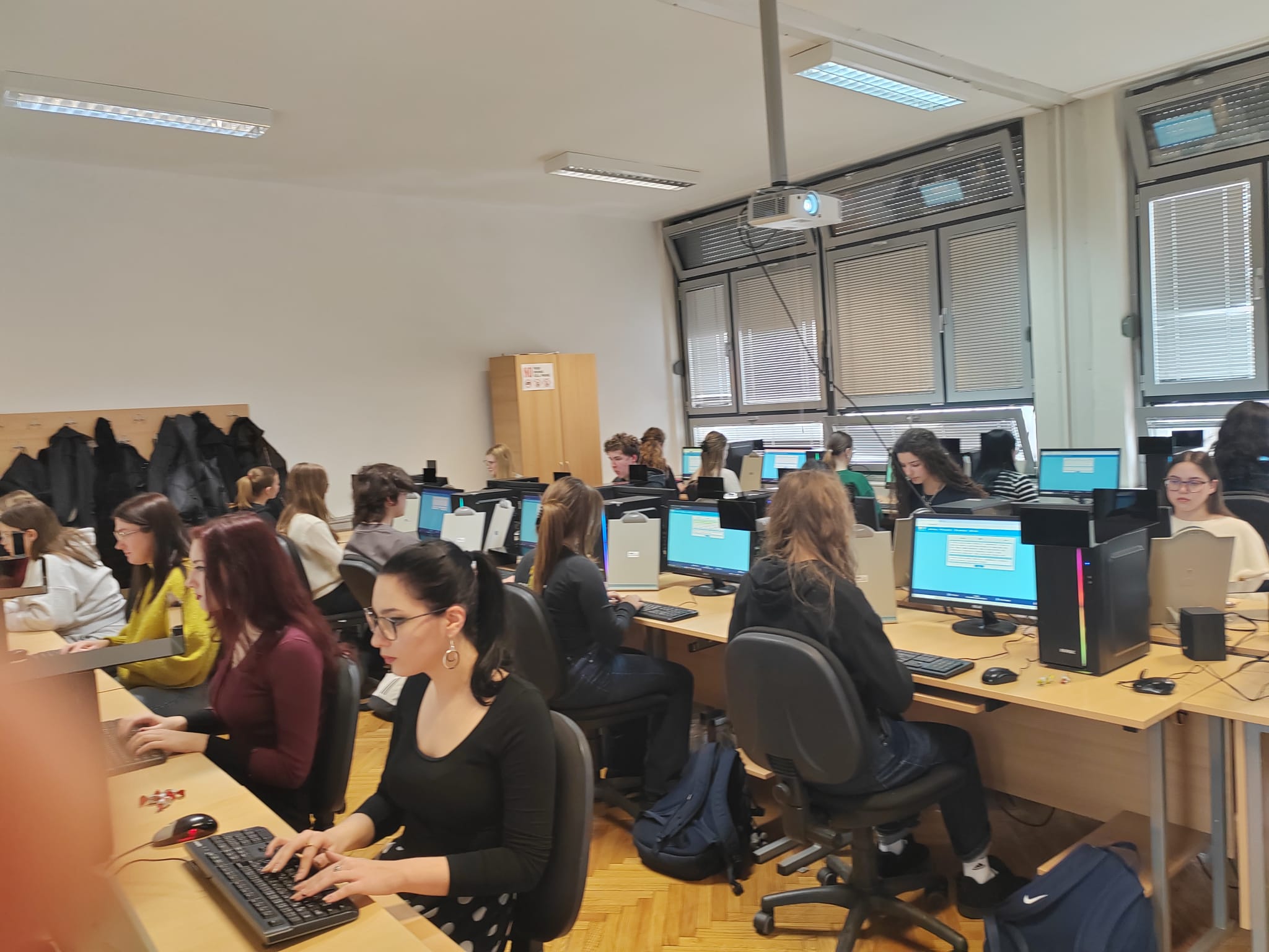 Pročitajte više o članku ŠKOLSKO NATJECANJE U PRIJEPISU