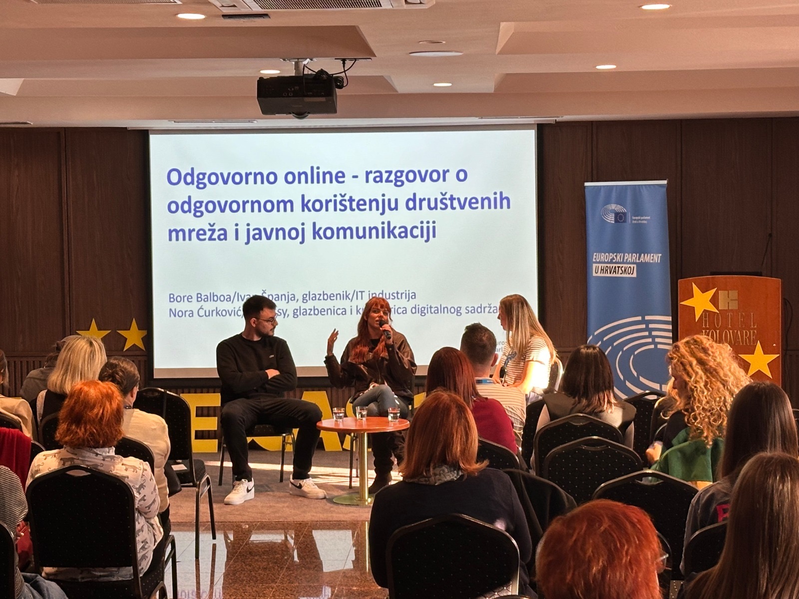 Pročitajte više o članku UPRAVNA ŠKOLA NA NACIONALNOM SUSRETU EPAS ŠKOLA U ZADRU